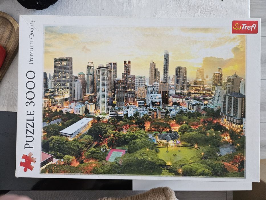 Puzzle Trefl 600el - 6000el. 7 sztuk