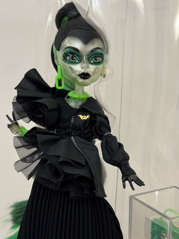 Монстер Хай Off-White Monster High Symphanee Midnight Сімфані Міднайт