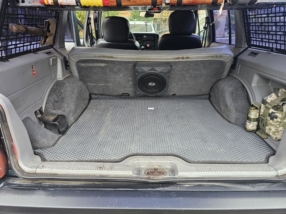 Продам Jeep Cherokee XJ