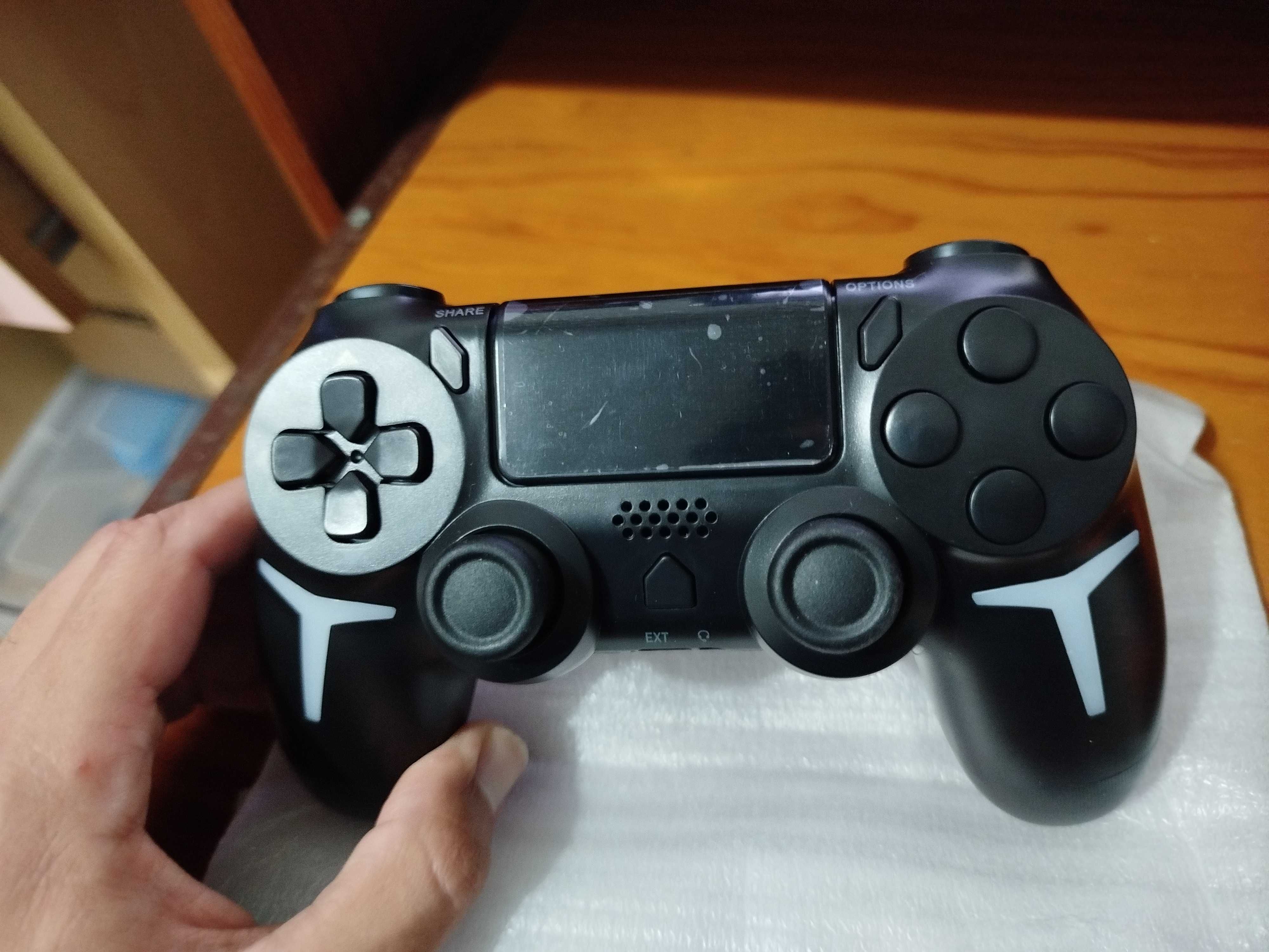 Comando NOVO PS4, PS3 e PC sem fios wireless Bluetooth, cabo incluído