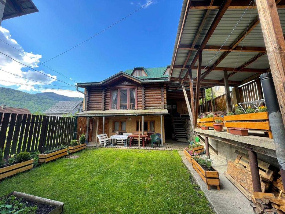 Два будинки в Карпатах для бізнесу або великої родини, Рахів