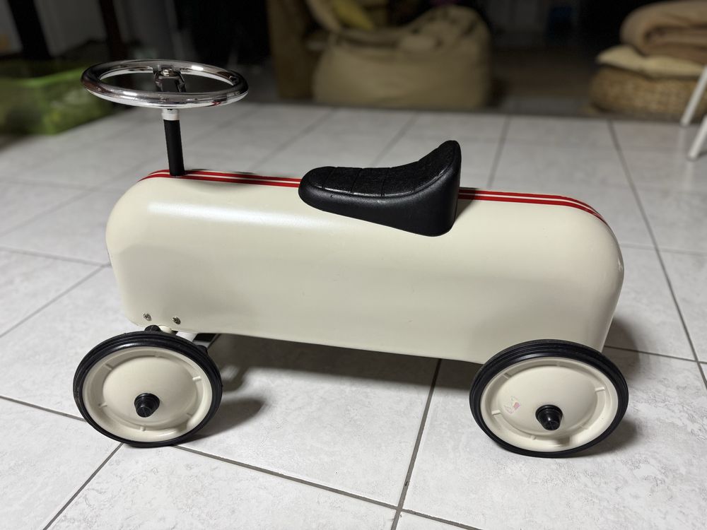 Carro de Criança Vintage em metal
