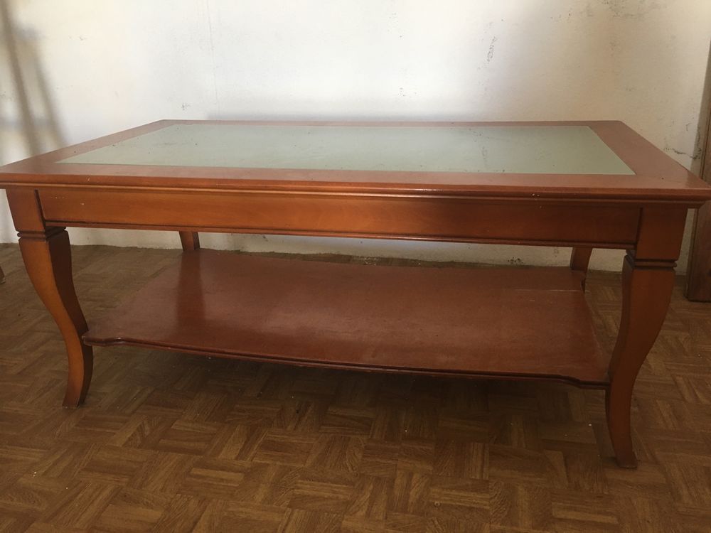 Mesa de centro em madeira