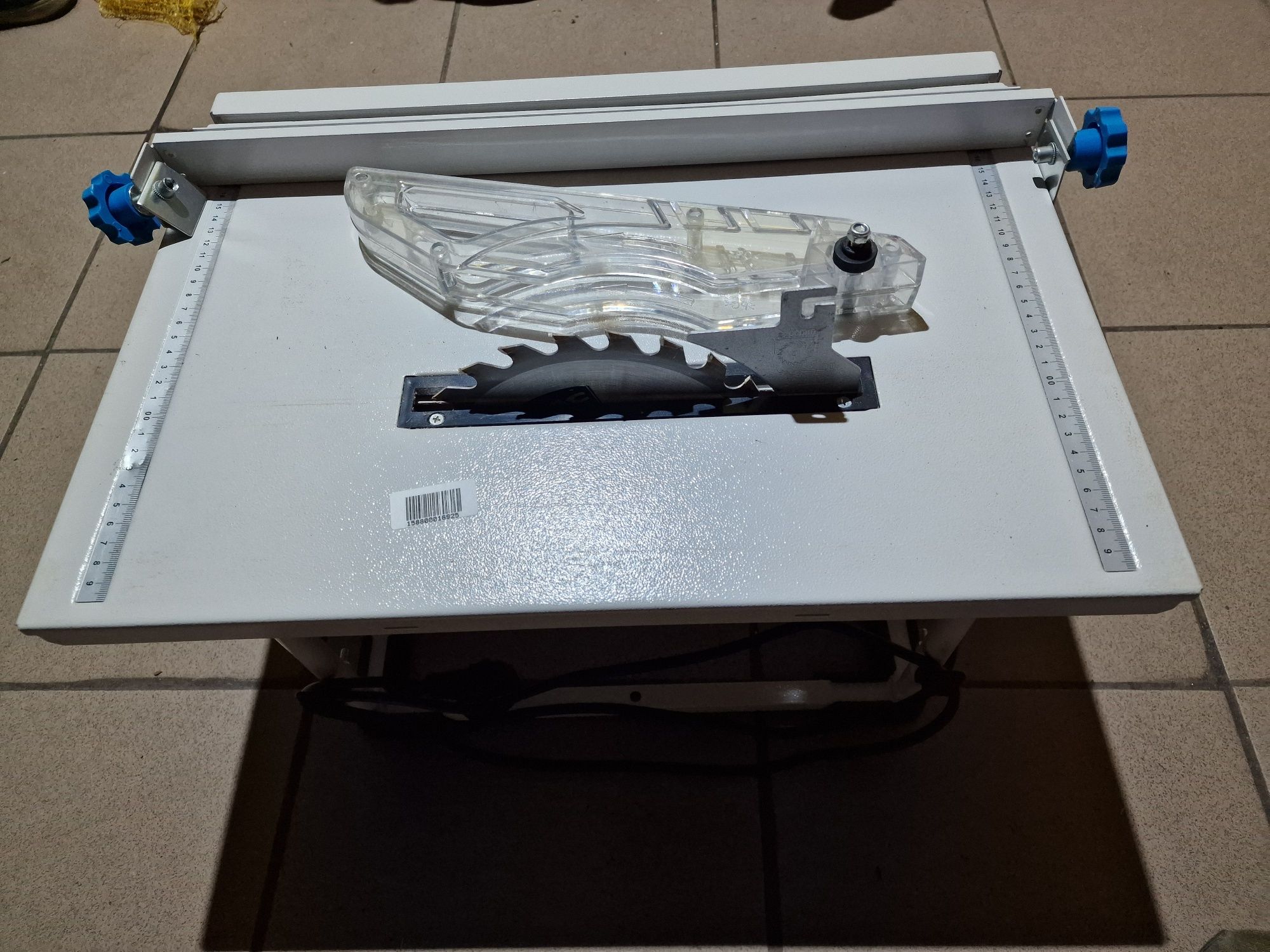 Pilarka stołoa MacAllister 800W