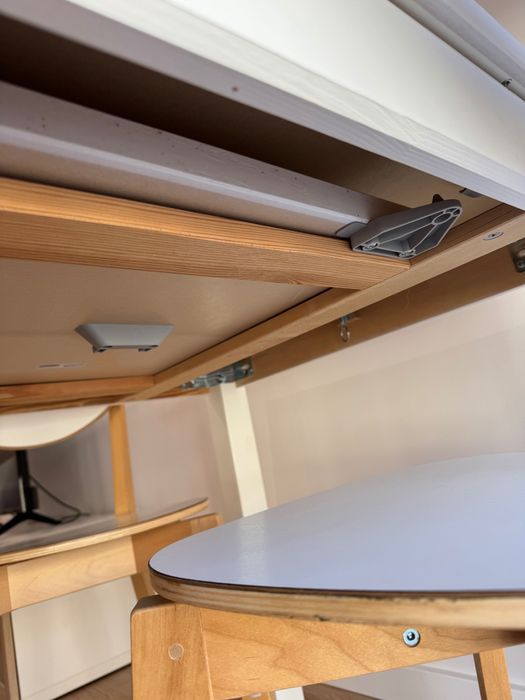 Mesa extensível IKEA + 4 cadeiras