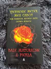 Bale maturalne z piekła Stephenie Mayer