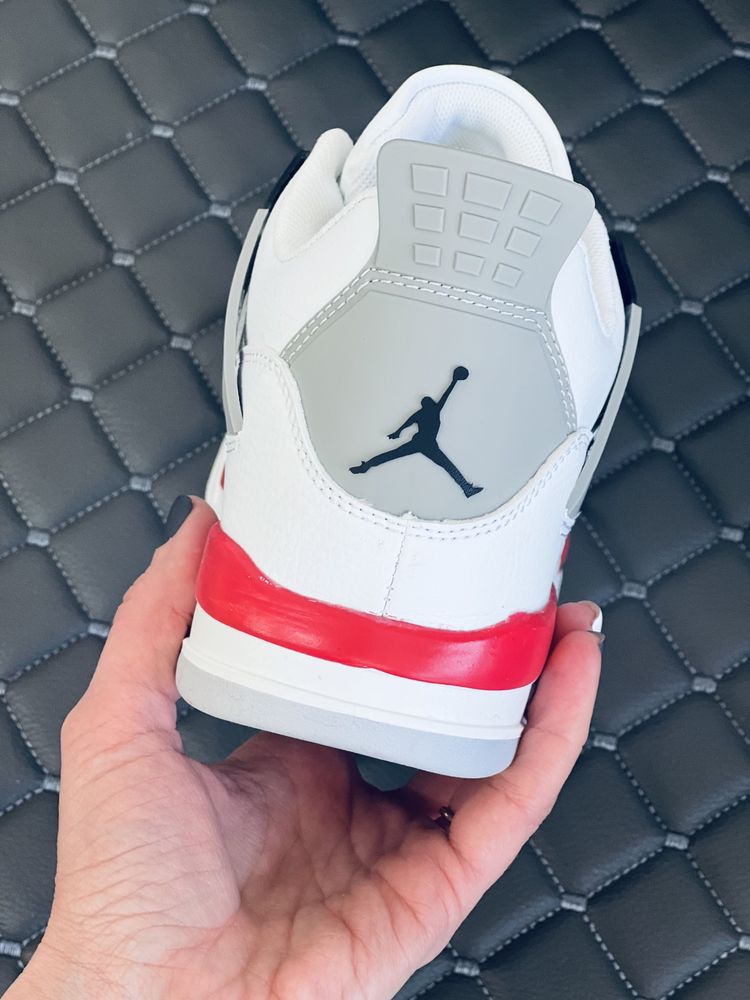 Nike Air Retro Jordan 4 кросівки жіночі Найк Джордан 4