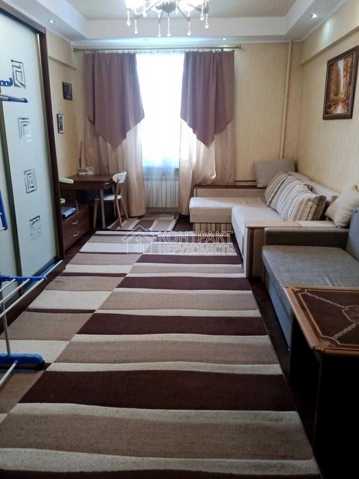 Продається велика 4К квартира у СТАЛІНЦІ парк Артема