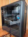 GTX 1080 / i3-8350K / 16GB RAM / SSD NVMe 500GB/ HDD 1TB