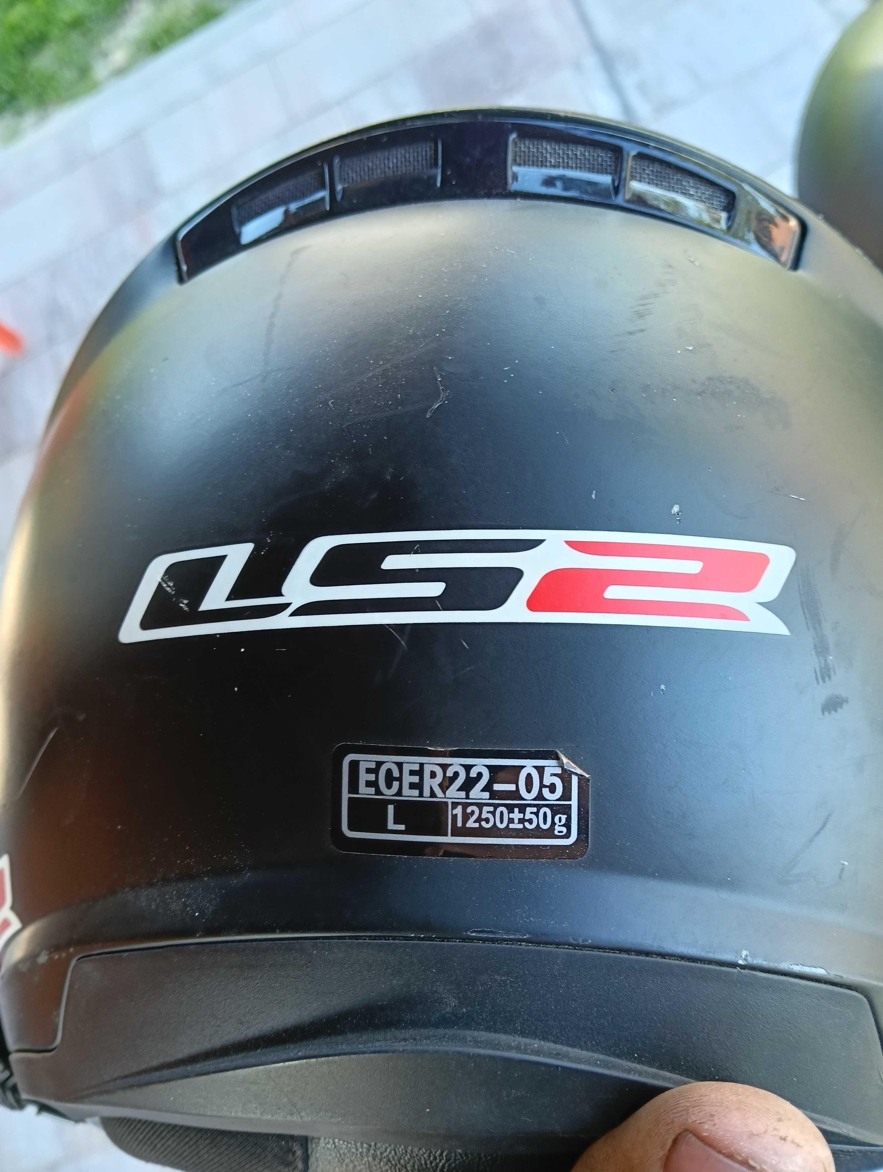 Kask motocyklowy LS 2 z Intercom