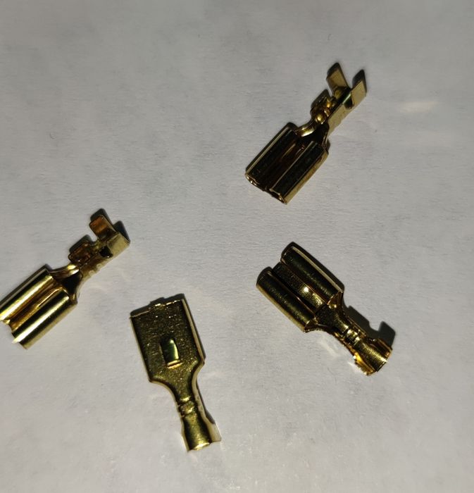 Terminais Fêmea 1.5 - 0.8mm 4.8 - Caixa 15 Unidades