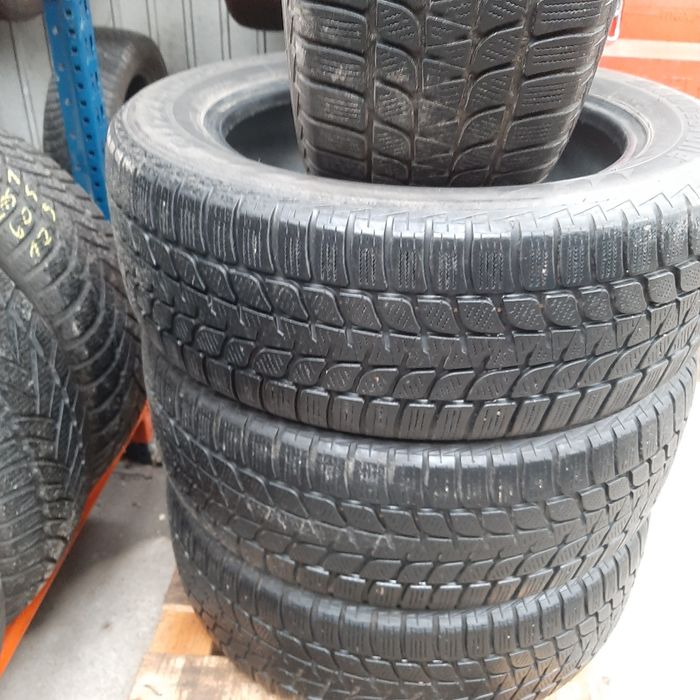 Opony Zimowe BRIDGESTONE 215/60 R17 96H