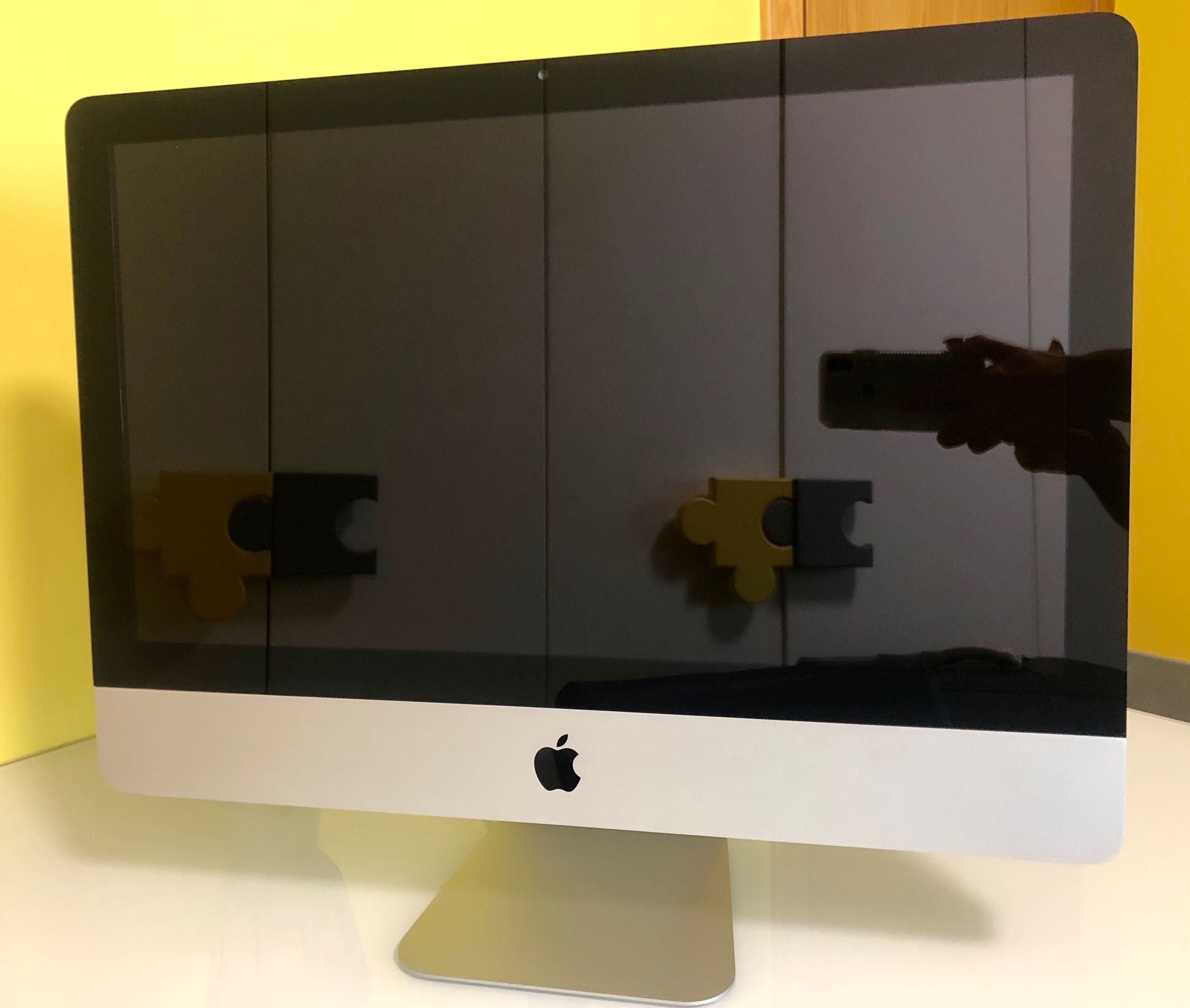 iMac 21,5 polegadas 2010 - Apple