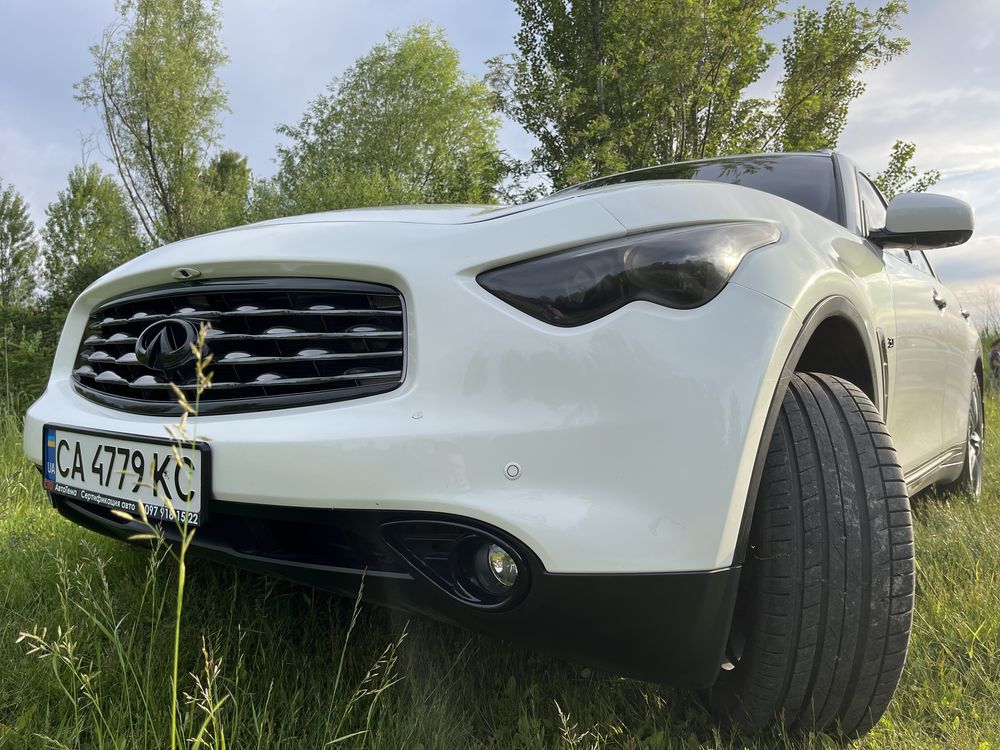 Продам Infiniti FX 37, 2013 рік, газ/бензин, обслужений