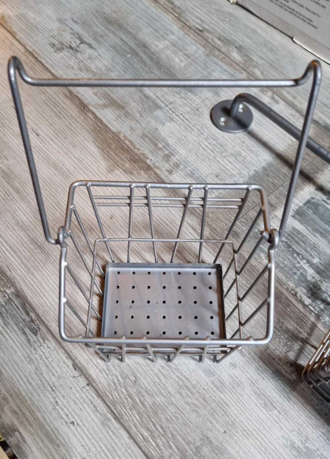 Zestaw IKEA Bygiel drążek, trzy koszyki i haczyki
