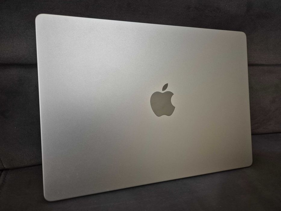 MacBook Pro M1 - 14" - 2021 - 16GB RAM - 1TB SSD