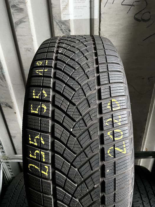 1 opona goodyear ultragrip performance 255/55/19 2020r.