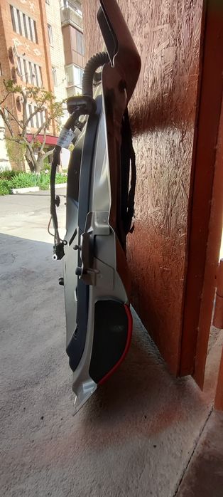 Продам задню ляду Пежо 3008 , 2011р.