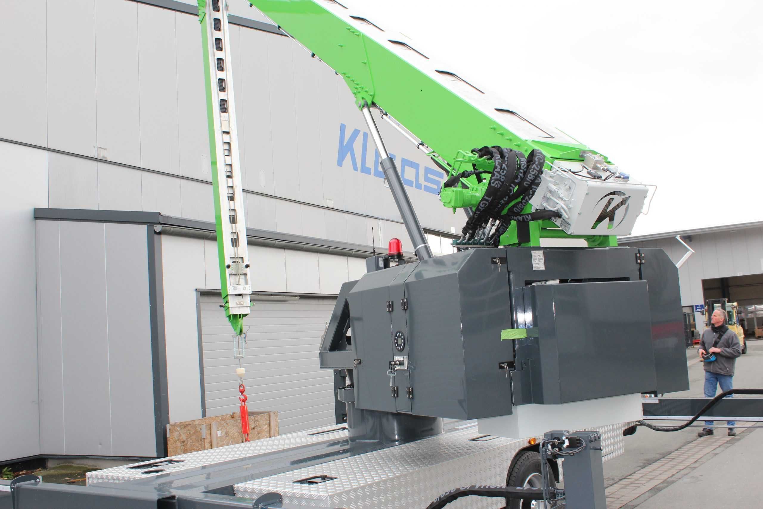 Klaas K350 E, elektryczny dźwig dekarski na przyczepie DMC 3,5t., nowy
