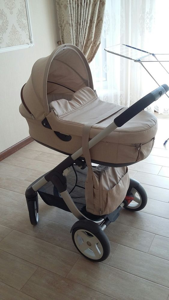 Продам нашу колясочку Stokke crusi