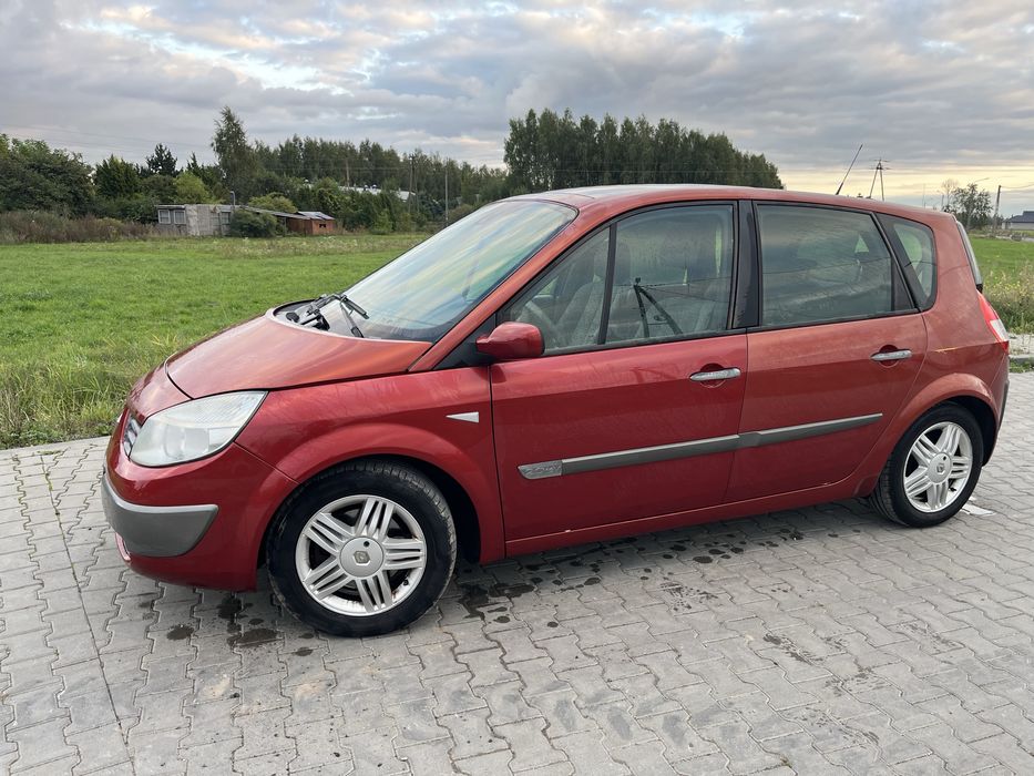 Renault Scenic 2.0 16V spoko stan i niski przebieg
