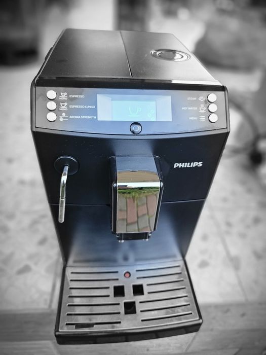 Кавомашина Phillips з Німеччини обслужена
