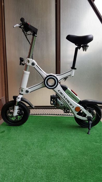 Електровелосипед Devron