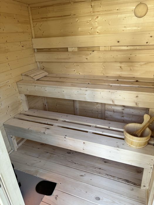 Sauna ogrodowa opalana drewnem ocieplona