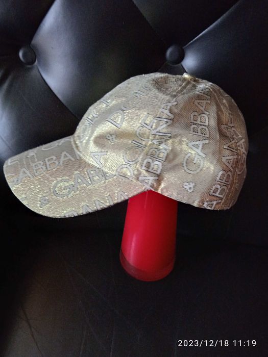Czapka brokat złocisty; r.53/56cm; daszek, piękna, unikat, regulacja