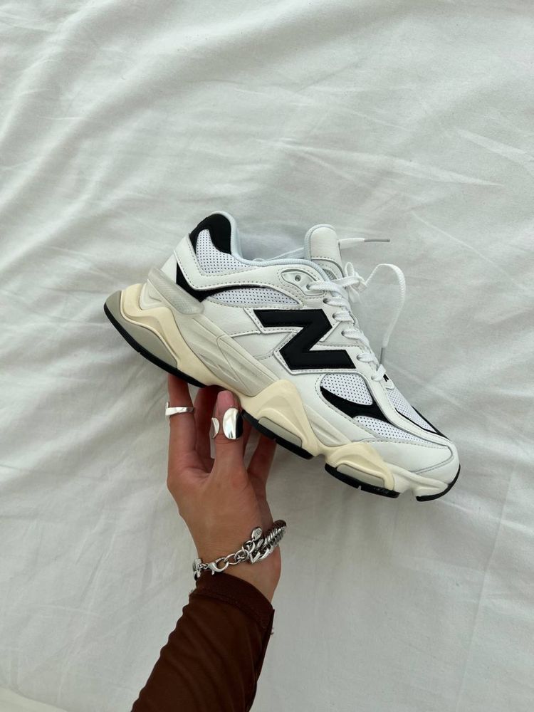 Buty New Balance 9060 White/Black Unisex