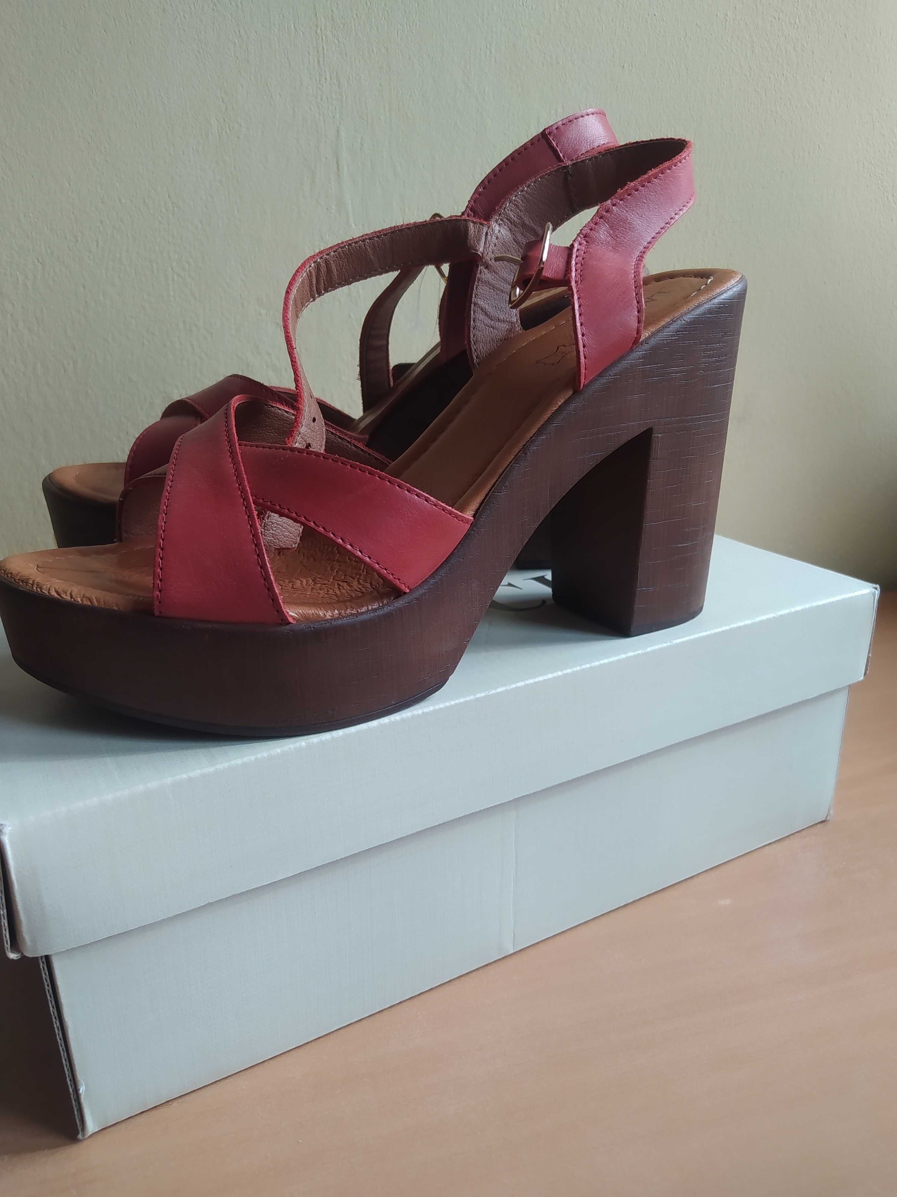 Buty wysoki obcas platforma skóra naturalna Lasocki rozmiar 38