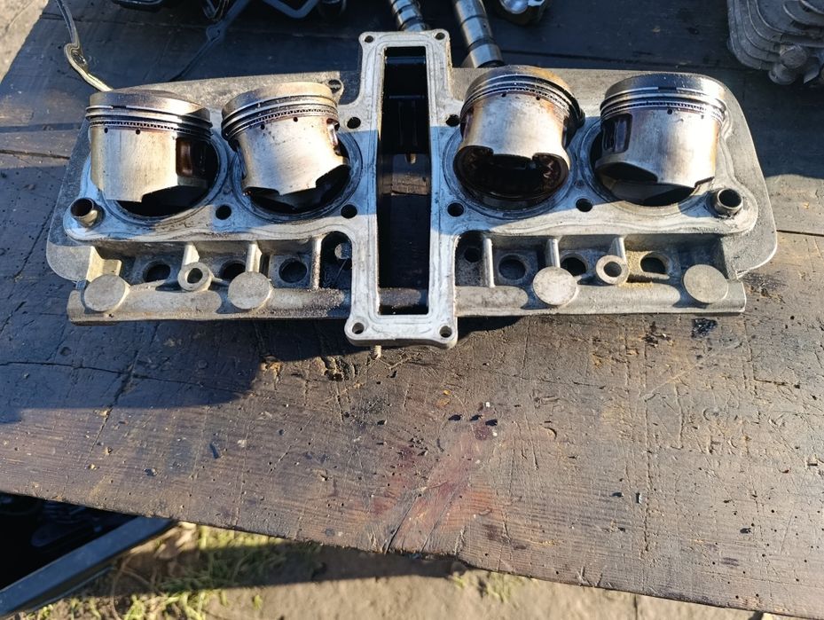 Cylinder YAMAHA XJ 600 51J tłoki cylindry sworzeń tłok