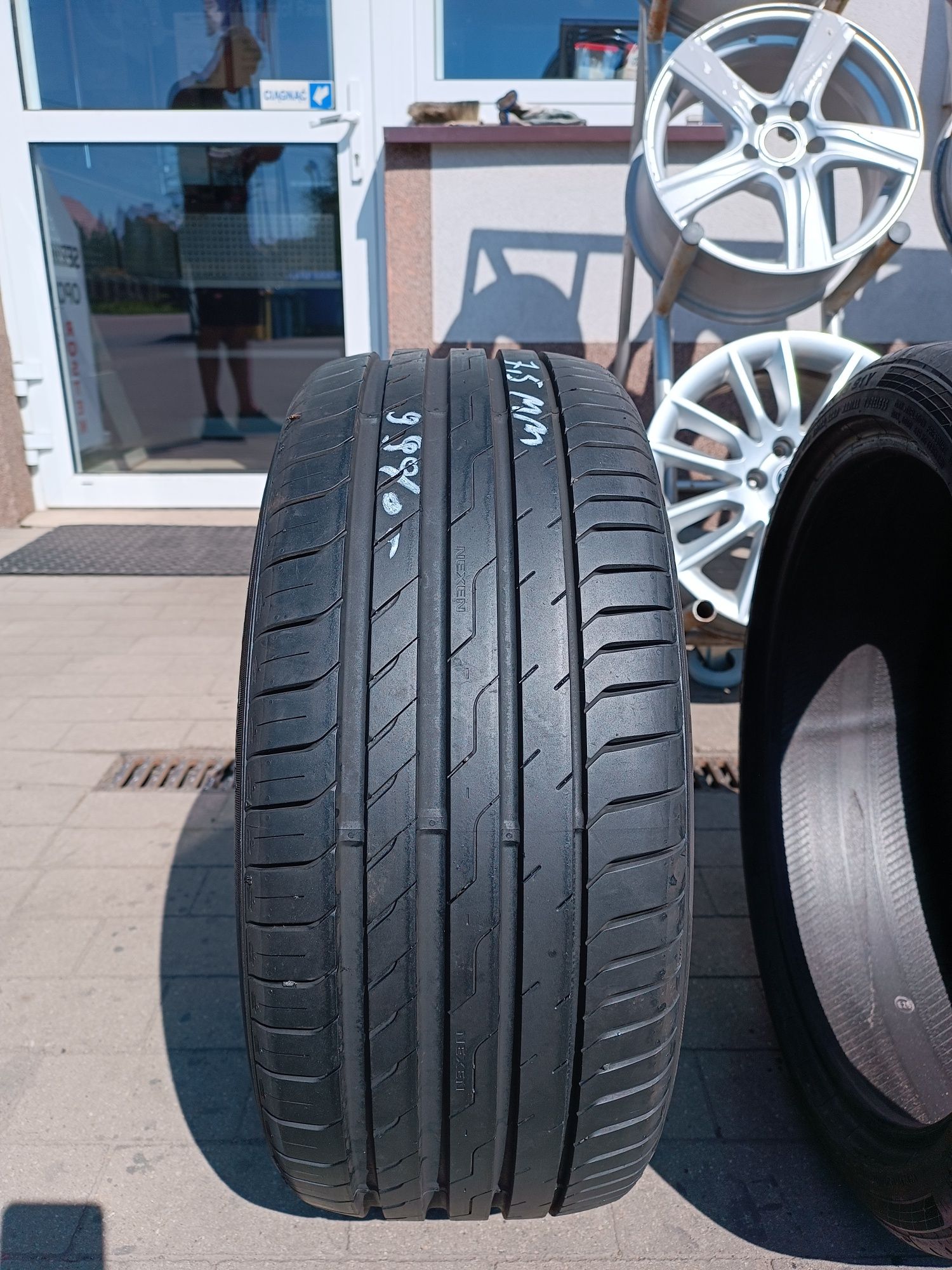 225/45ZR17  225/45R17 NEXEN Nfera Sport 94Y