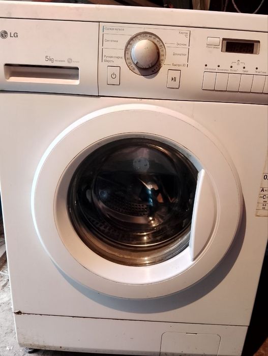 Продам стиральную машину LG wd-80384n