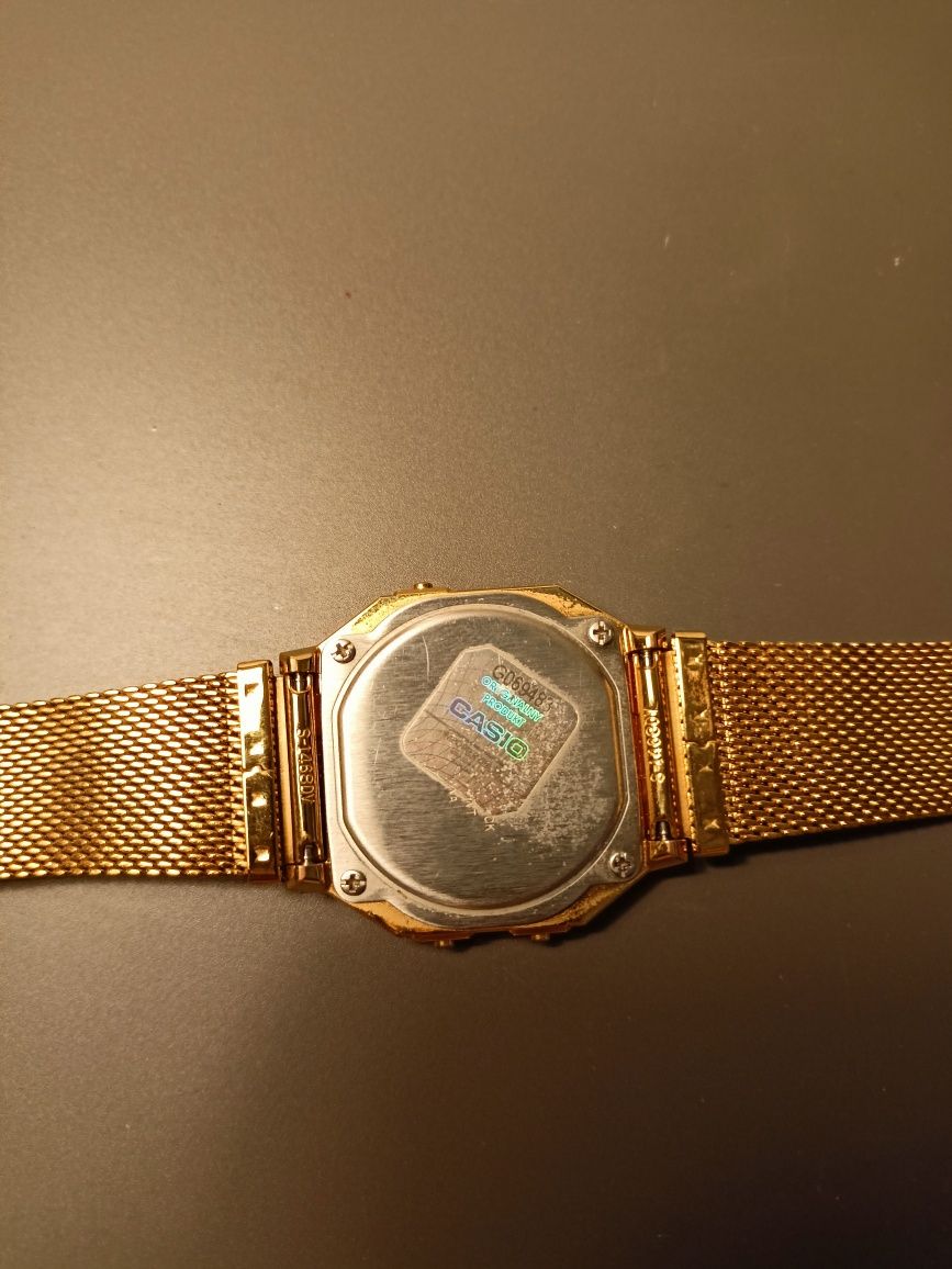 Zegarek Casio damski A700WEMG-9AEF