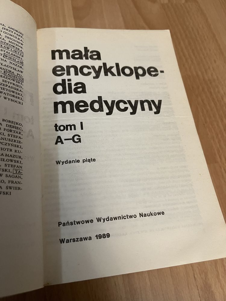 mała encyklopedia dla medycyny 3 tomy