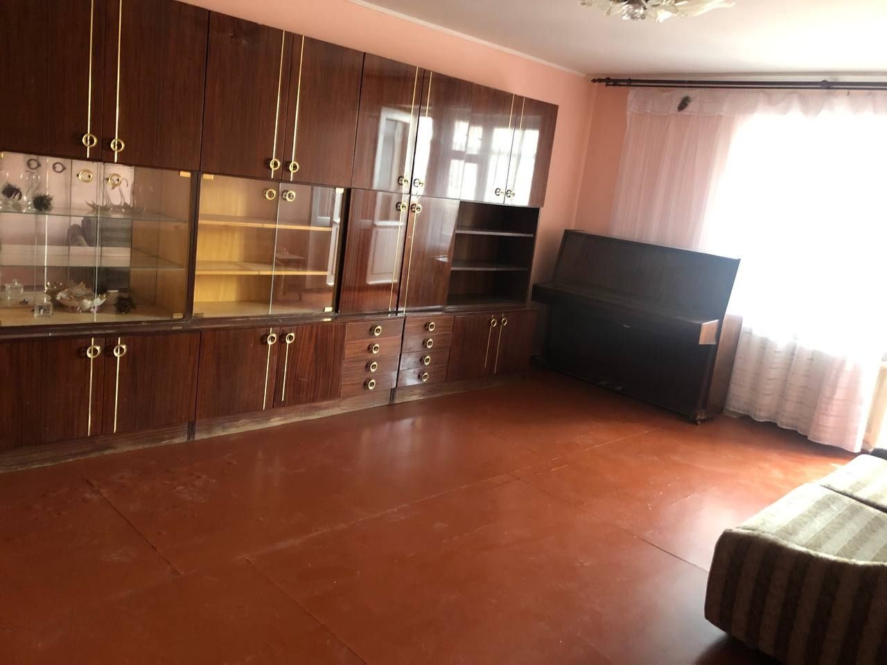 Продаж 2 кім кв з АО в Новогуйвинську