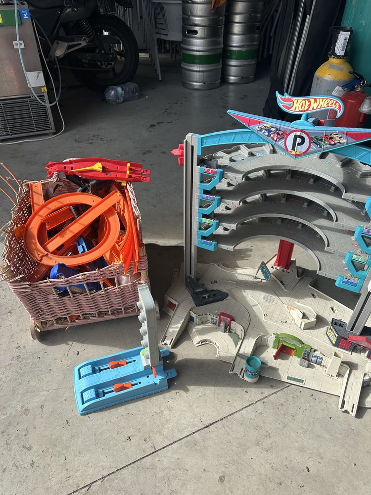 Hot wheels oficina