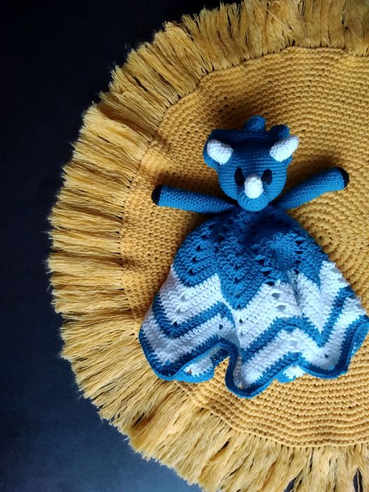 Maskotka pacynka amigurumi dinozaur różne kolory