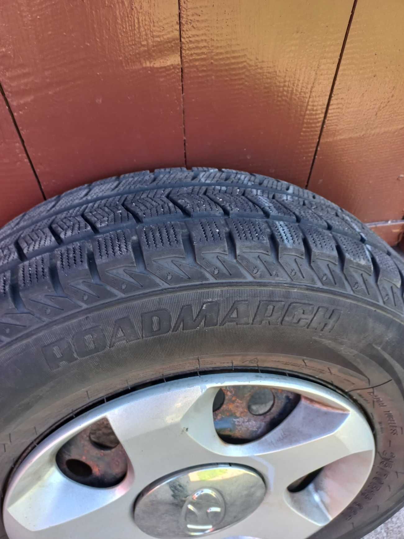 Opony zimowe 215/70 R15 5x114,3 Hyundai KIA Mazda Toyota Mitsubishi
