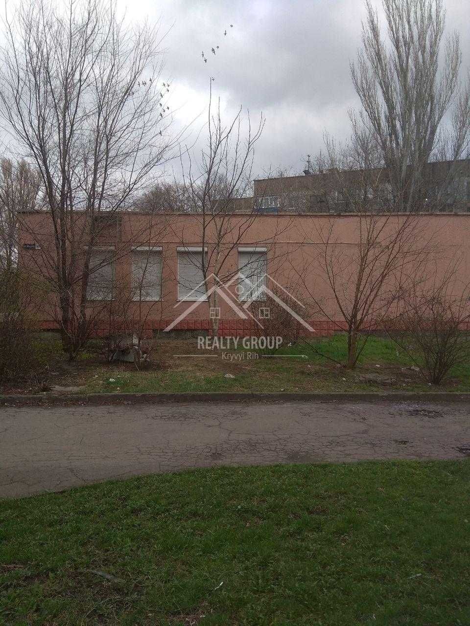 Продам  приміщення під бізнес , магазин, бар, спортклуб.