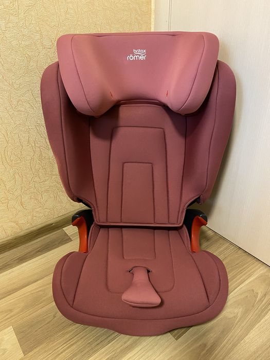 Автокресло-Бустер Britax-Romer Kidfix 2 R с 3 до 12 лет