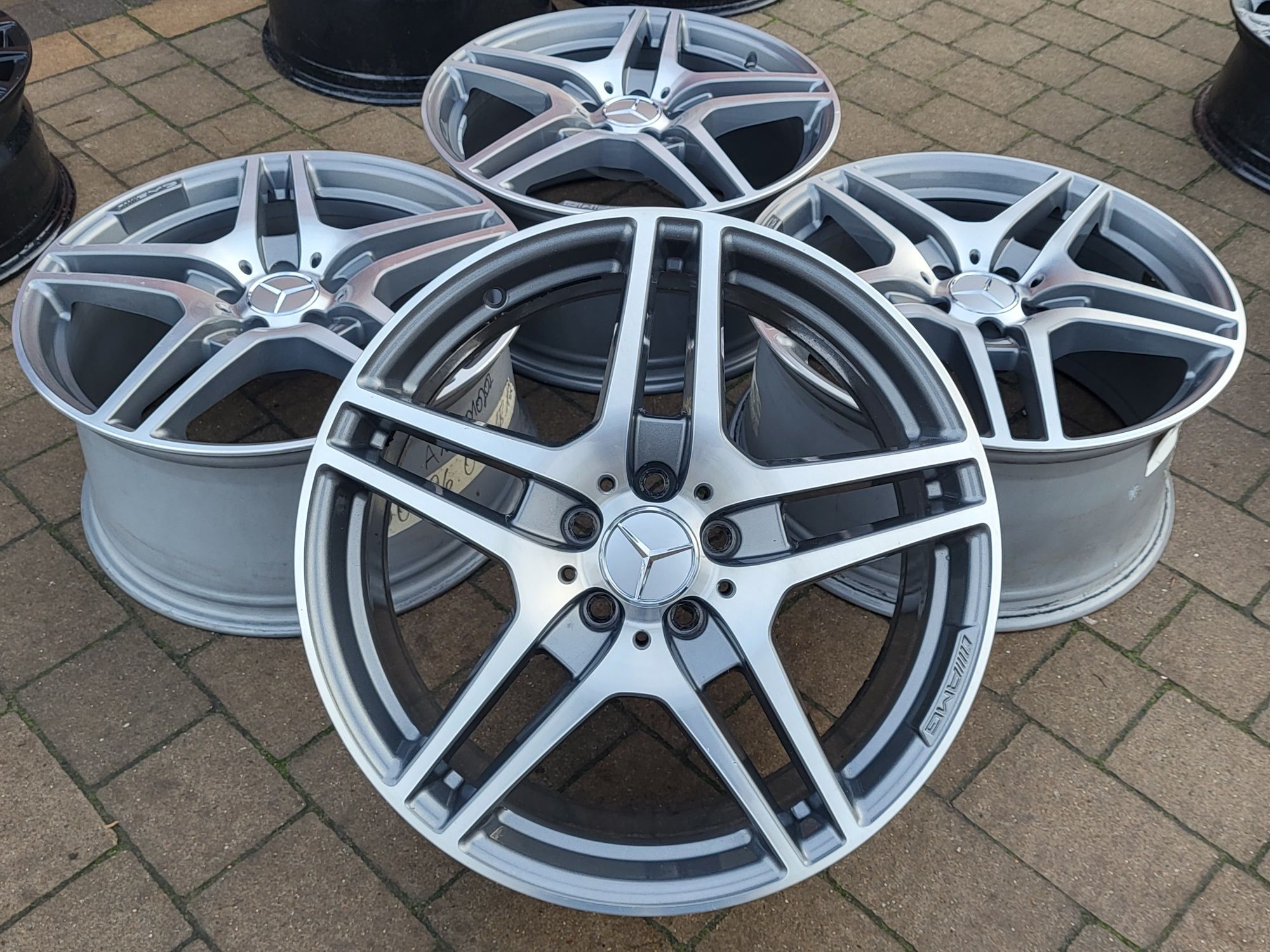 Alufelgi oryginal Mercedes AMG 5x112 9,5Jx19 et59 cb66,6 SLS, ML, GL