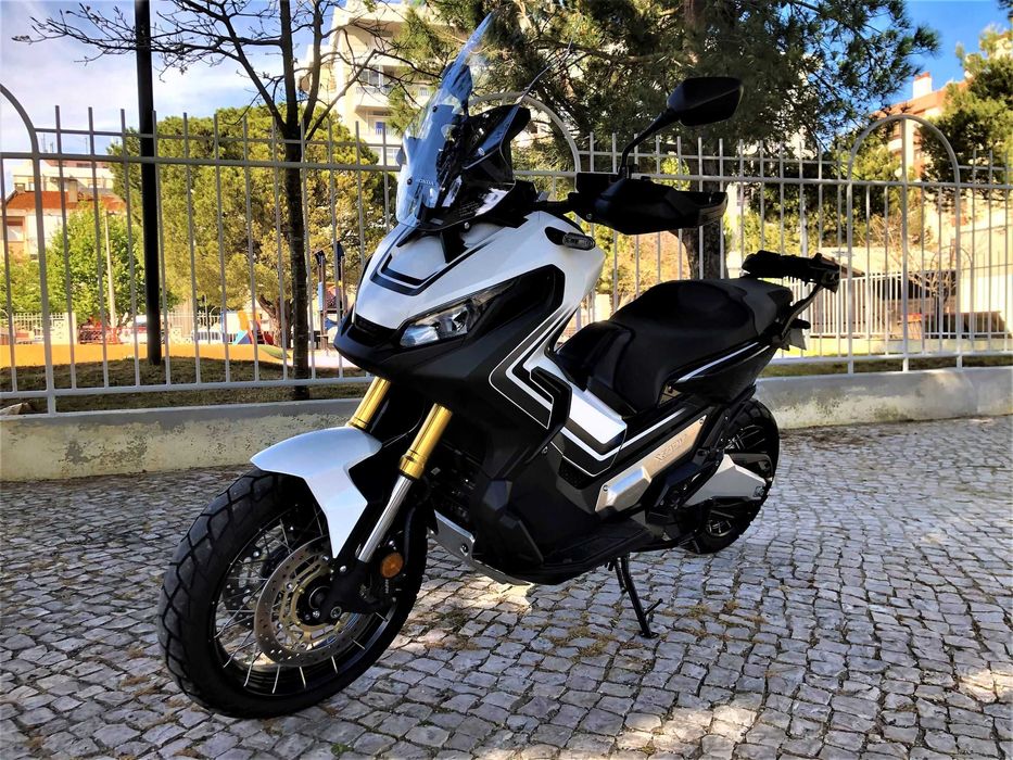 Honda XADV 750 Grip Control (11.000kms)