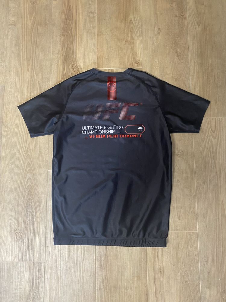 Rashguard Venum UFC bjj