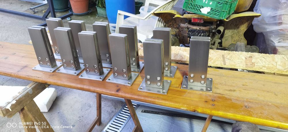 Mini prumos fixar vidros