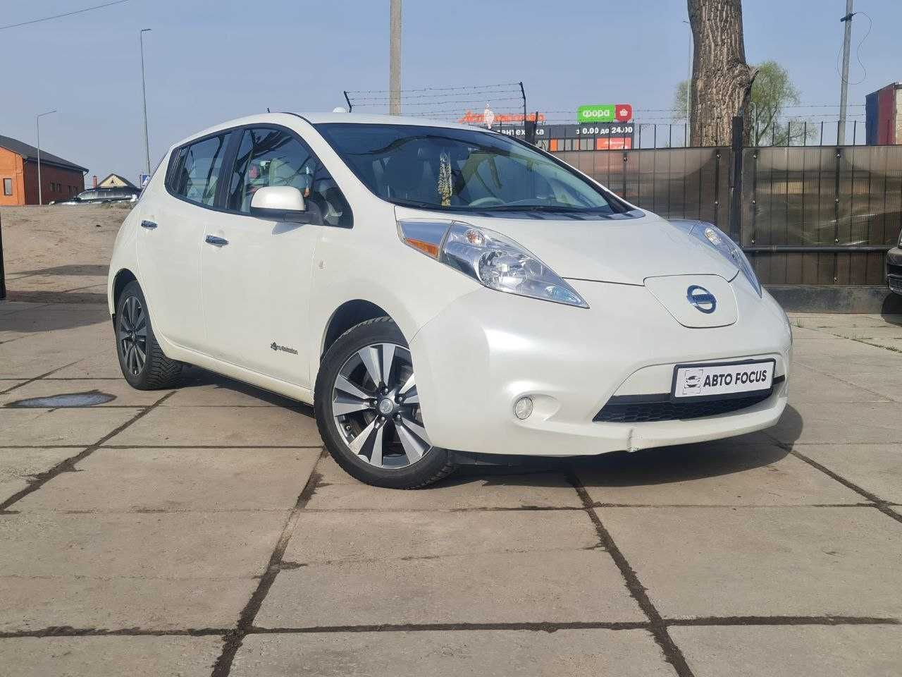 Nissan Leaf 2015 At 24кВт Електро - Обмін/Розстрочка