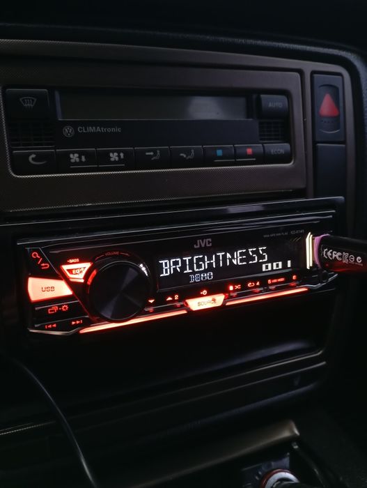 Автомагнітола JVC KD-X141