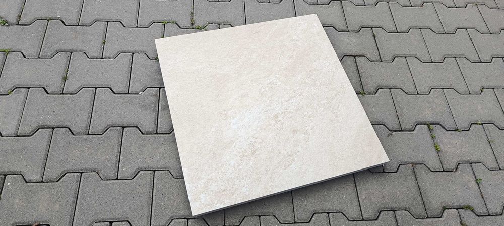 Płytki gresowe na tarasy, chodniki, balkony Quarzo Cream 60x60x2 cm