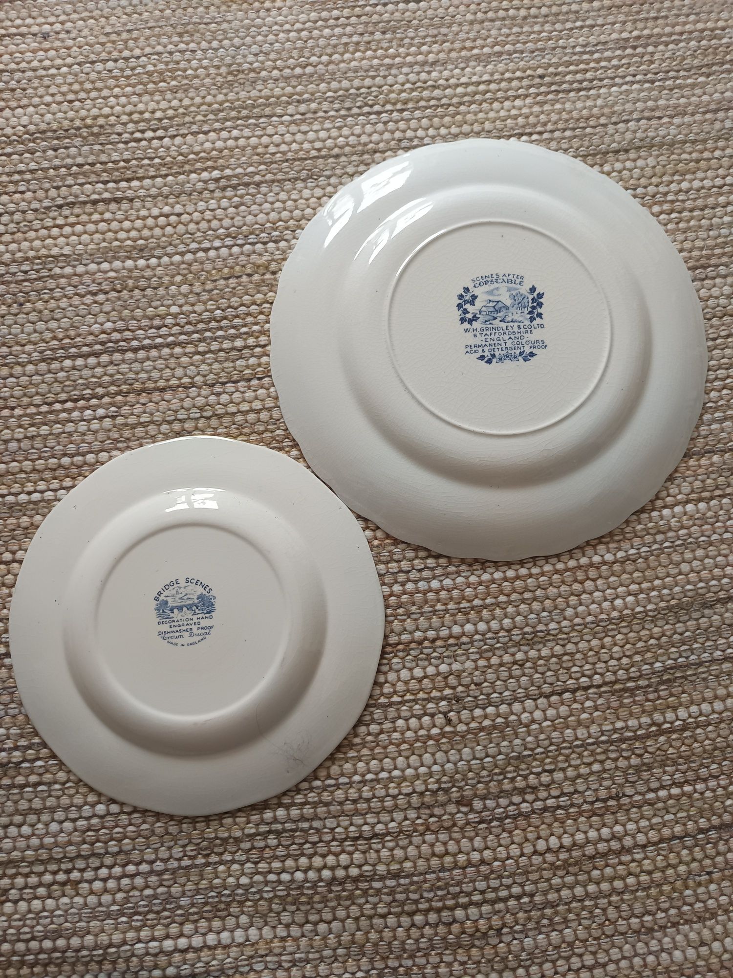 Pratos de Loiça Inglesa